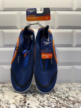 Speedo Surfwalker Pro Junior Boys Size M 2-3 Navy/Orange Slip-On Water Shoes